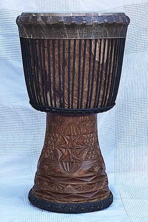 Large Guinea djembe - High end djembe drum