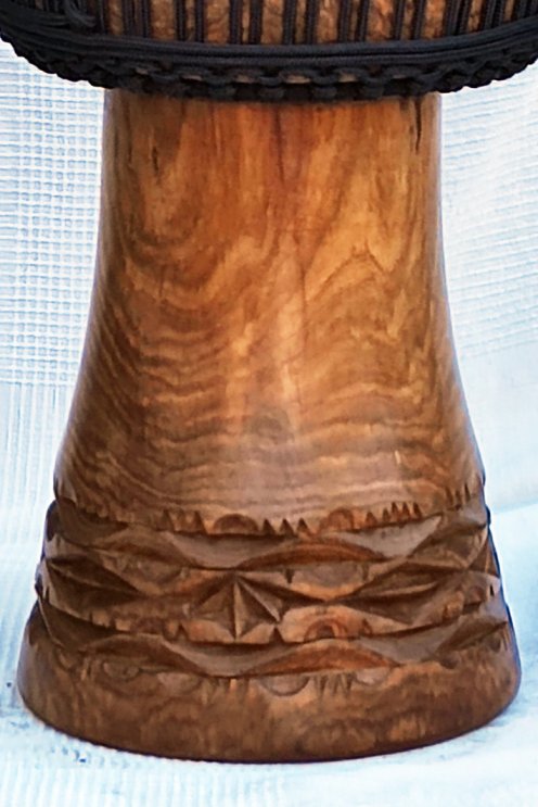 Rosewood (gueni) Guinea djembe - High quality djembe