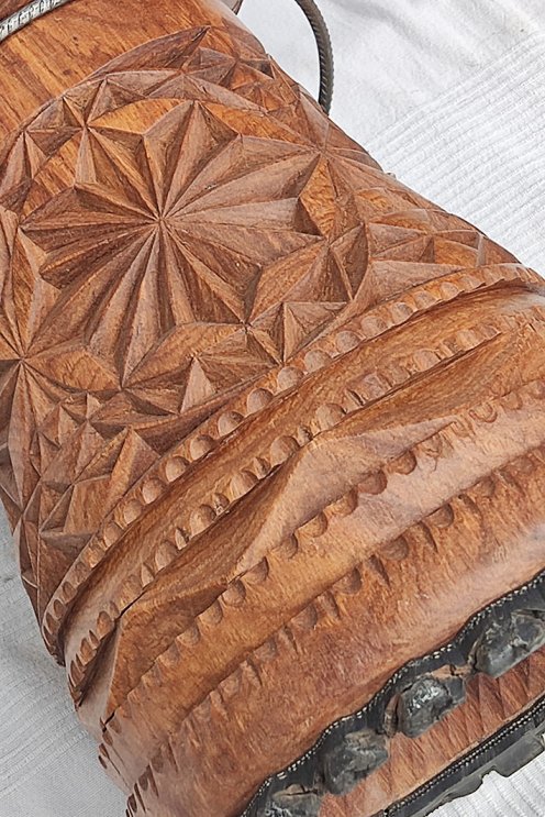 Rosewood (gueni) Guinea djembe shell - High end djembe