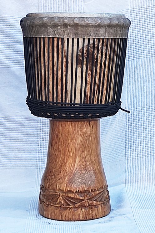 Rosewood (gueni) Guinea djembe - High quality djembe