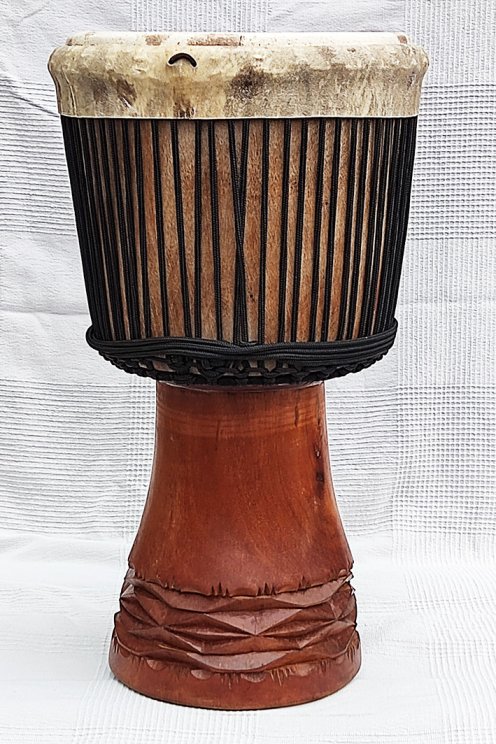 Guinea professional djembe