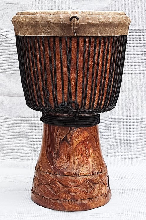 Rosewood (gueni) Guinea djembe - High quality djembe