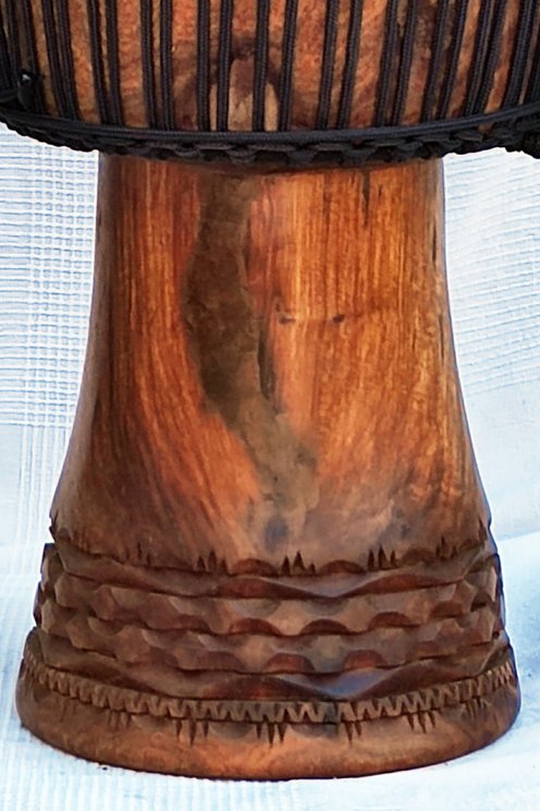 Rosewood (gueni) Guinea djembe - High quality djembe