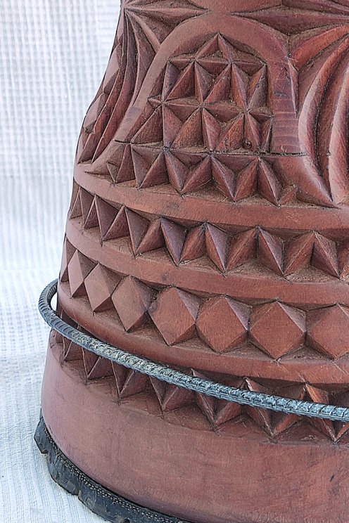 Mahogany (djala) Guinea djembe shell - High end djembe