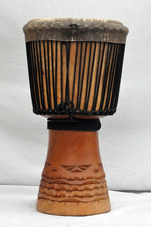 Mahogany (djala) Guinea djembe - High quality djembe