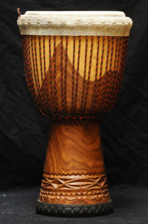 Grand djembé Guinée Top en guéni : djembe guinéen en goni (vène)