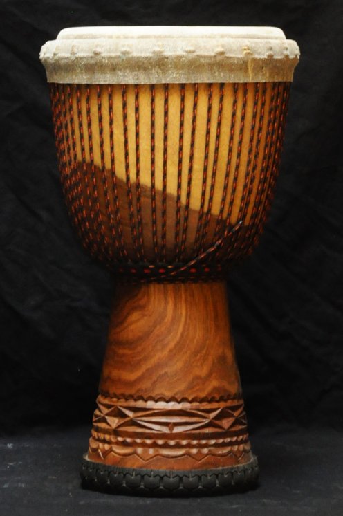 Grand djembé Guinée Top en guéni : djembe guinéen en goni (vène)