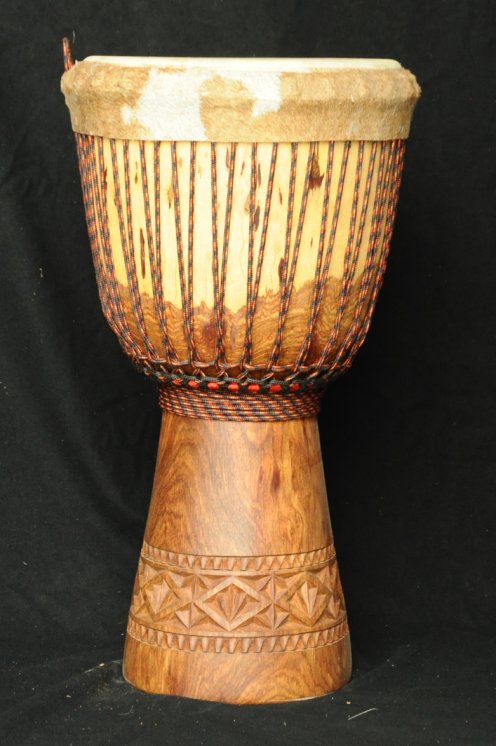 Grand djembé Guinée Top en guéni : djembe guinéen en goni (vène)