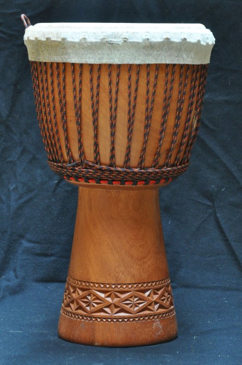Djembé Guinée en linké (grand) en vente : acheter un djembe guinéen en lingué (grand)