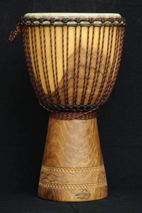Djembé Mali Top en guéni (grand) en vente : acheter un djembe malien en goni (vène) (grand)