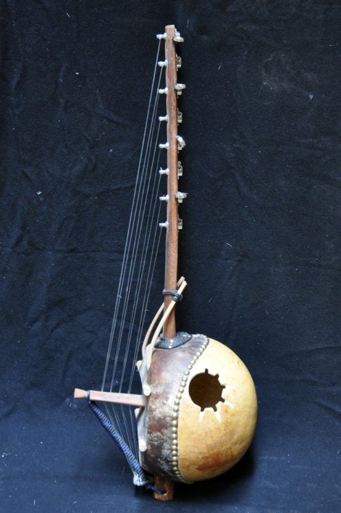 Kamélé n'goni (8 cordes) en vente : acheter un kamélé ngoni (10 cordes)