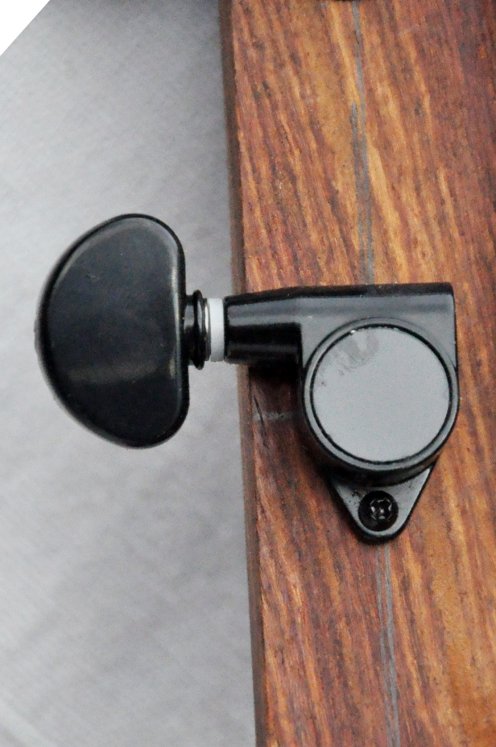 Tuning machines for kora ngoni Black