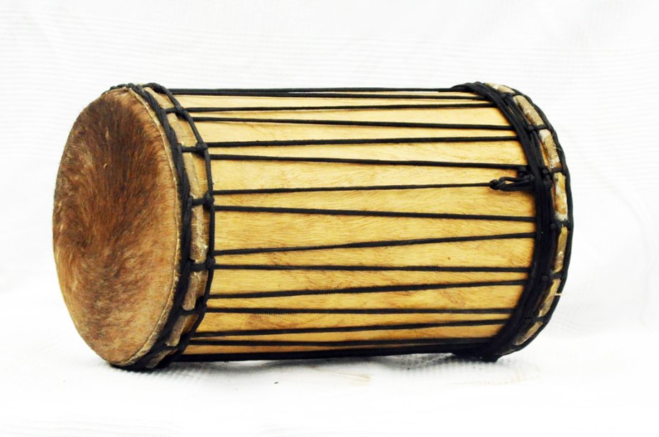 Melina traditional mounting kenkeni dunun - Guinea dunun drum