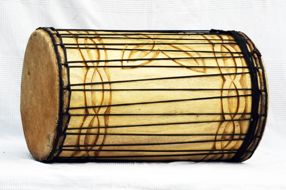 Melina traditional mounting dununba dunun - Guinea dunun drum
