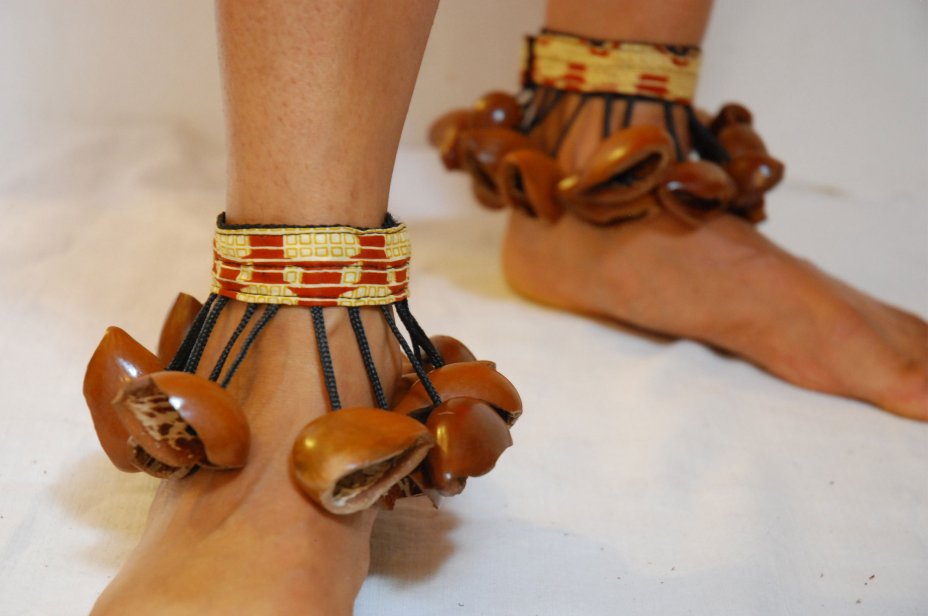 African dance bracelet - Nigeria juju dance anklet