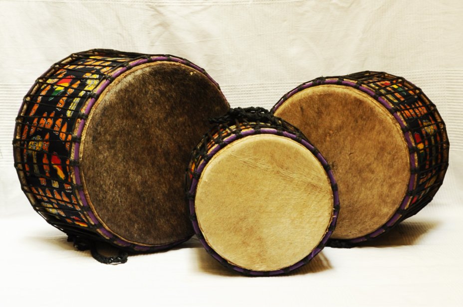 Set of three Ghana mini-dunduns: buy djundjuns (doum doums, doundouns, dununs) set