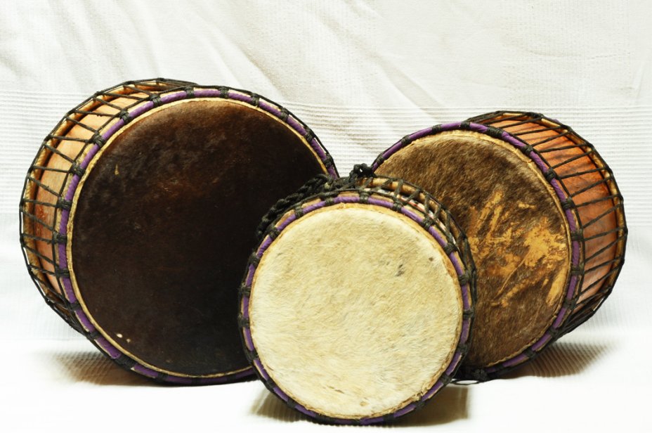 Set of three Ghana mini-dunduns: buy djundjuns (doum doums, doundouns, dununs) set