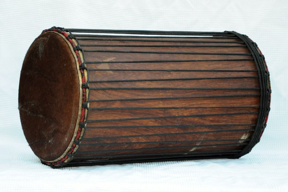 Dundun for sale - Rosewood Mali dundunba dunun drum
