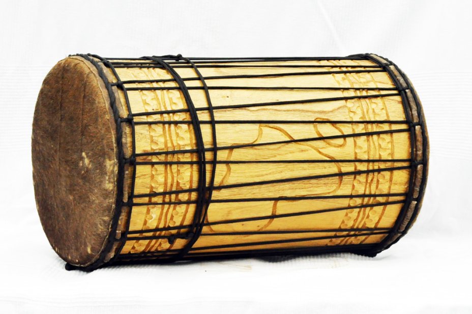 Melina traditional mounting sangban dunun - Guinea dunun drum