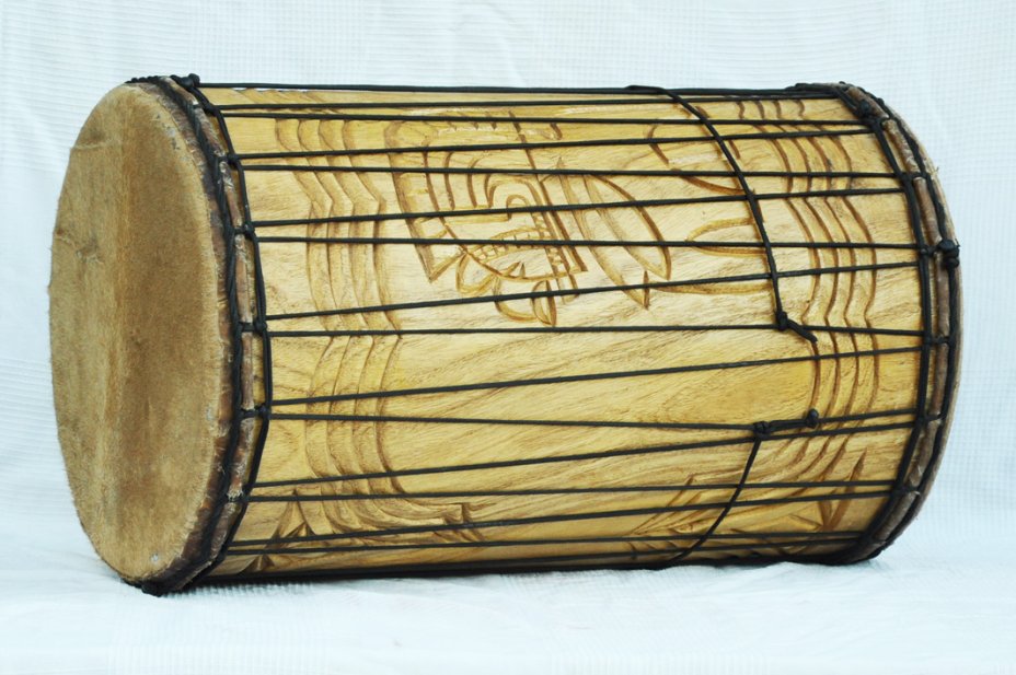 Melina traditional mounting dununba dunun - Guinea dunun drum