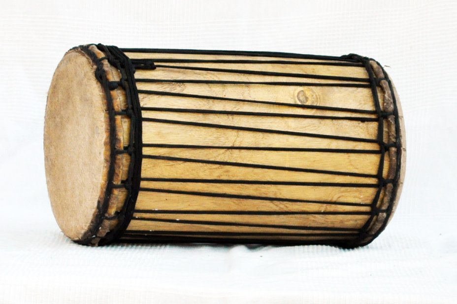 Melina traditional mounting kenkeni dunun - Guinea dunun drum