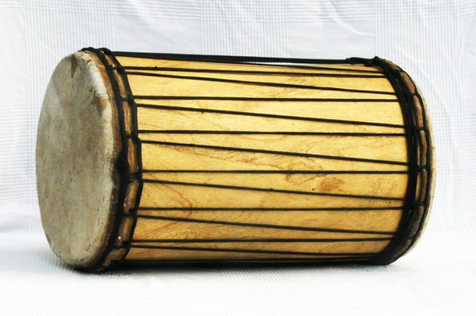 Melina traditional mounting sangban dunun - Guinea dunun drum