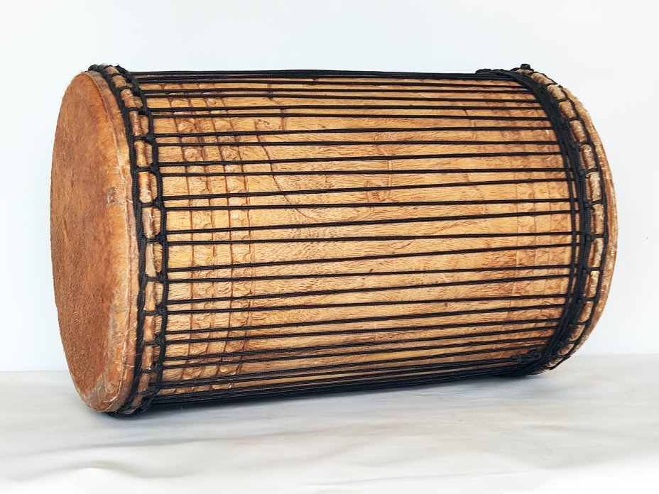 Melina traditional mounting dununba dunun - Guinea dunun drum