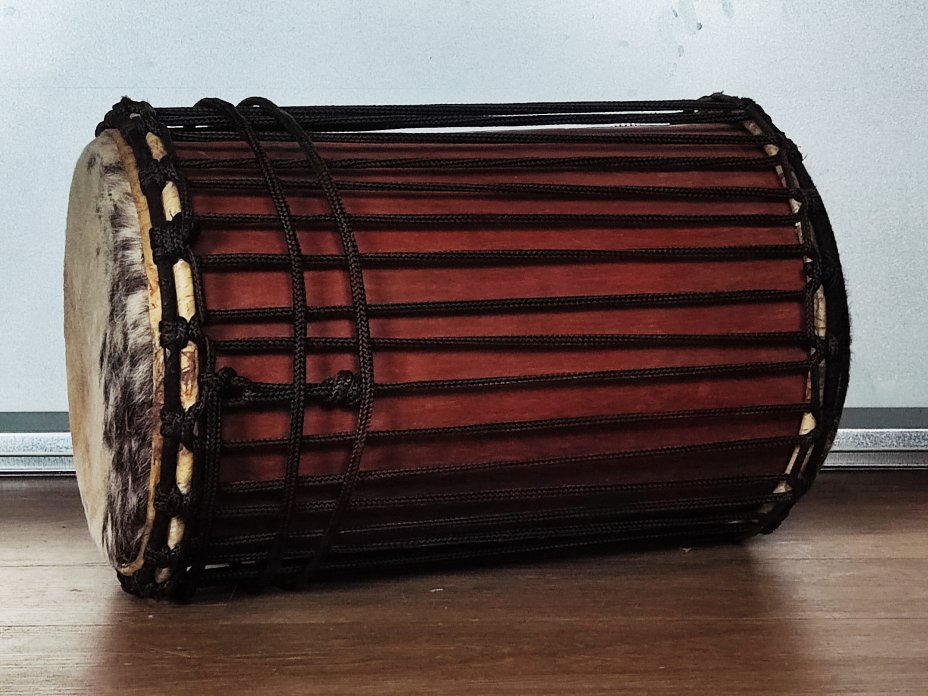 Dundun bass drums - Mali kenkeni dunun