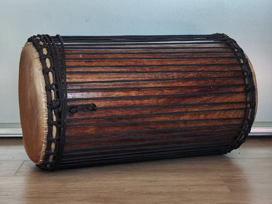 Dundun bass drums - Guinea sangban dunun 4 hoops mounting
