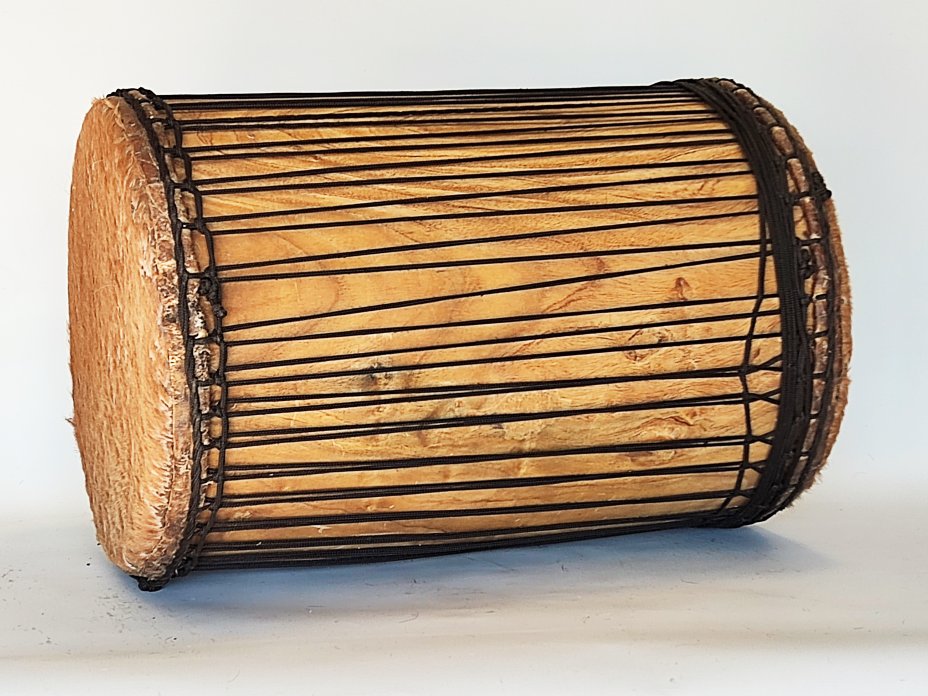 Melina traditional mounting dununba dunun - Guinea dunun drum