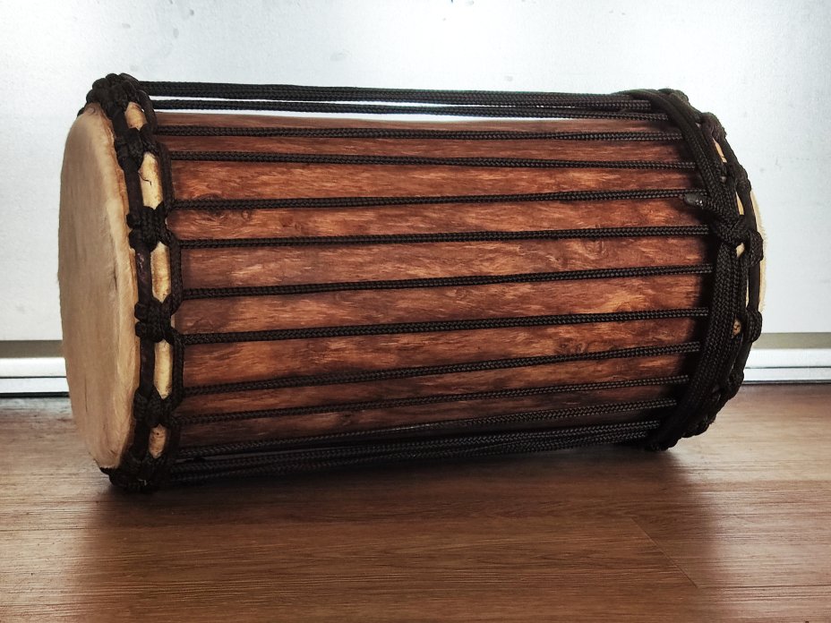 Dundun bass drums - Mali kenkeni dunun