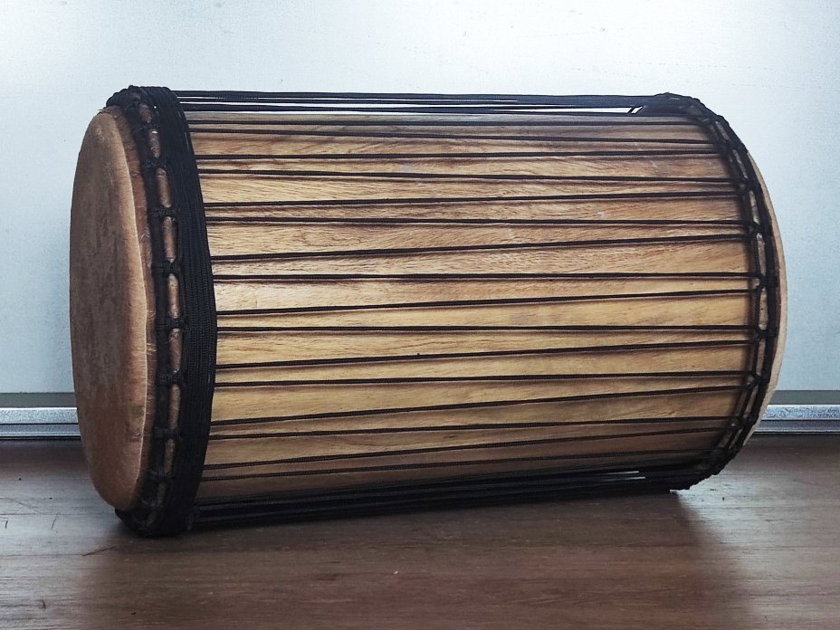 Dundun bass drums - Guinea sangban dunun 4 hoops mounting