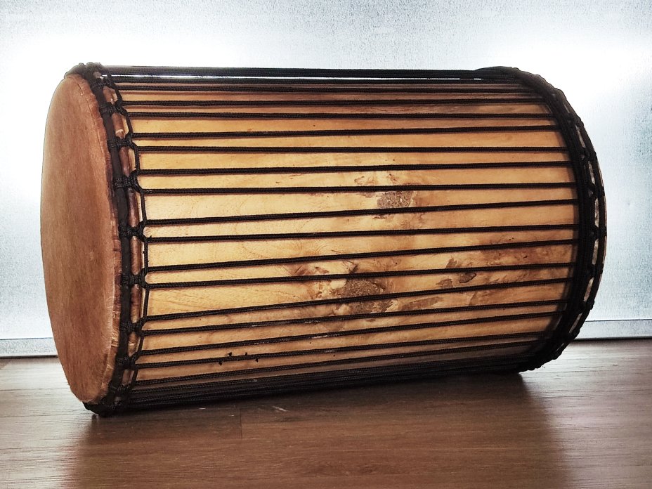 Dundun bass drums - Guinea sangban dunun 4 hoops mounting