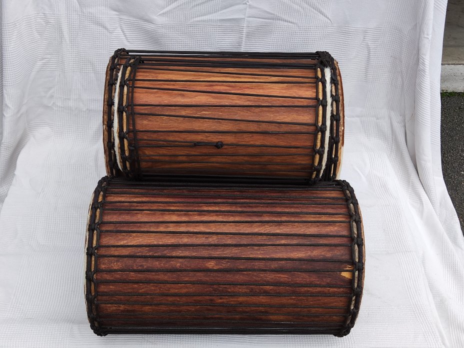 Rosewood (gueni) Mali dunun drums set