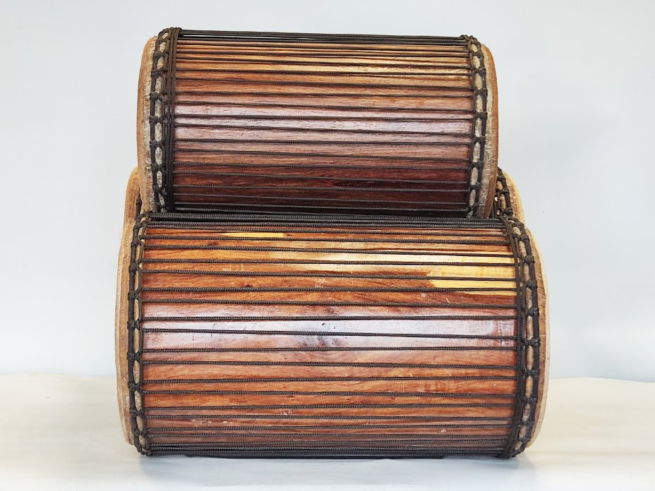 Rosewood (gueni) Guinea dunun drums set