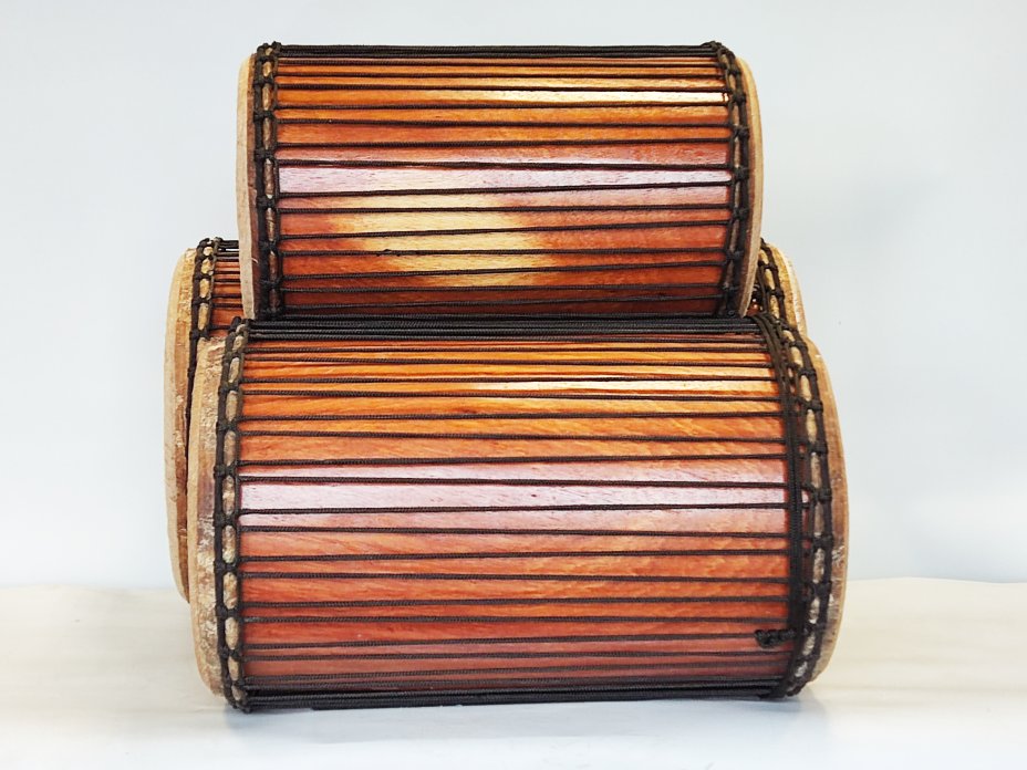 Lengue Guinea dunun drums set